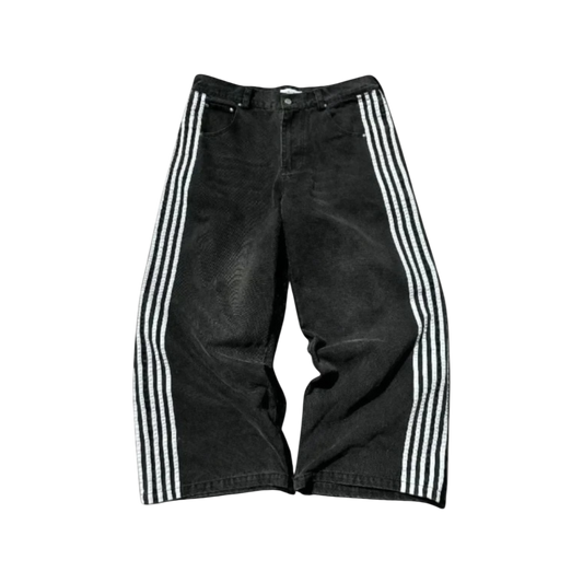 ‘STRXPED’ BAGGY JEANS 𖦏