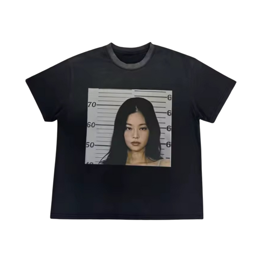 ‘MUGSHOT’ TEE 𖦏